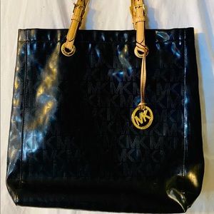 Authentic Michael Kors Tote Bag Like New!